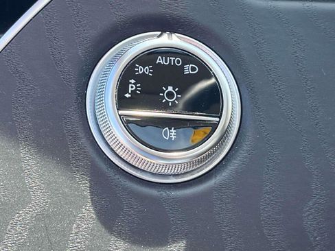 Certified 2024 Mercedes-Benz E 350 4MATIC Sedan image 37