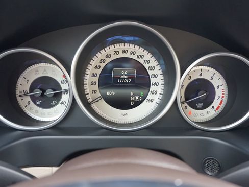 Used 2015 Mercedes-Benz E 350 Sedan image 33