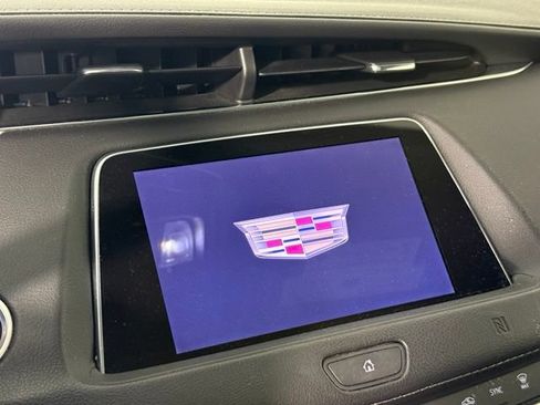 Used 2020 Cadillac XT4 Premium Luxury AWD/4WD image 20