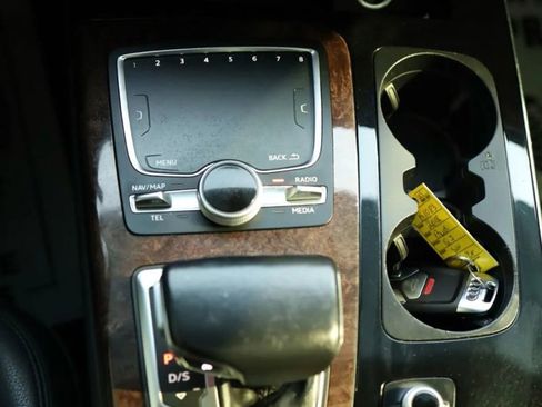 Used 2018 Audi Q7 3.0T Premium Plus w/ Premium Plus Package image 27