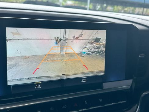 Used 2023 Chevrolet Silverado 1500 RST RWD image 19