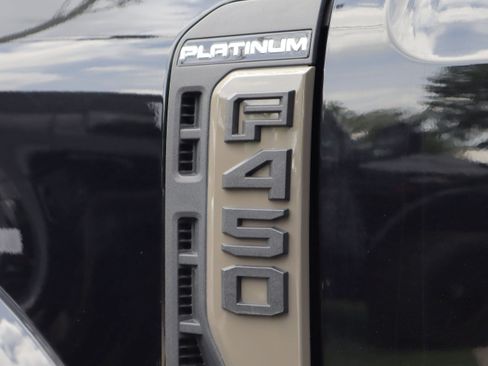 Used 2025 Ford F450 Platinum w/ Platinum Plus Package AWD/4WD image 37