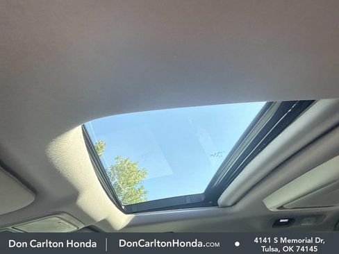 Used 2023 Honda Odyssey Elite image 9