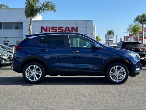Used 2023 Buick Encore GX Preferred w/ Cold Weather Comfort Package AWD/4WD image 3