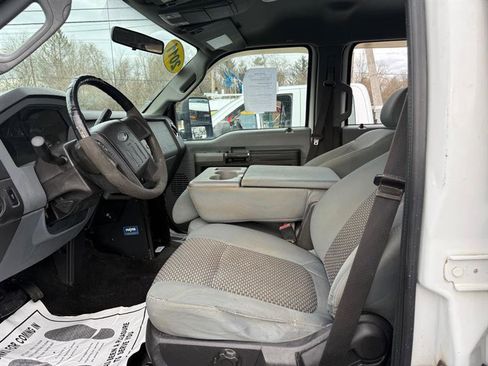 Used 2011 Ford F250 XLT image 11