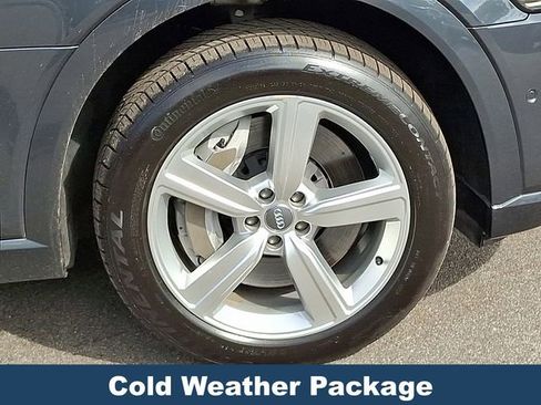 Used 2019 Audi e-tron Prestige w/ Prestige Package image 10