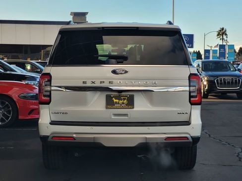Used 2024 Ford Expedition Max Limited image 5