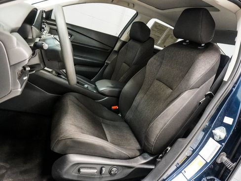 Used 2023 Honda Accord EX image 6