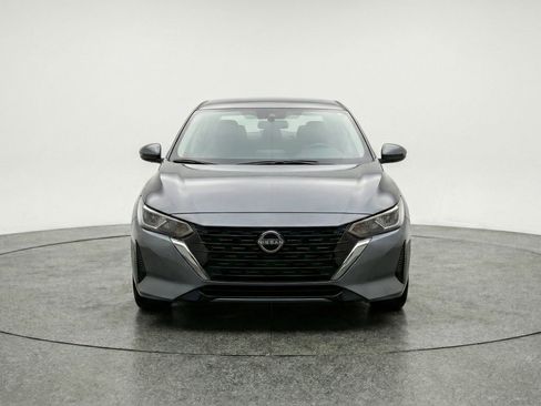 Used 2025 Nissan Sentra SV image 2