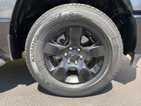 Certified 2023 RAM 1500 Big Horn AWD/4WD image 9