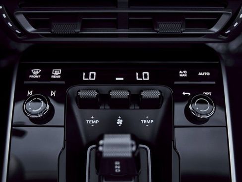 Used 2022 Porsche 911 Turbo S image 66