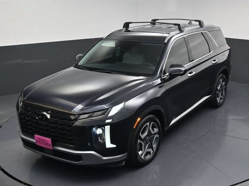 Used 2024 Hyundai Palisade SEL w/ Premium Package FWD image 17
