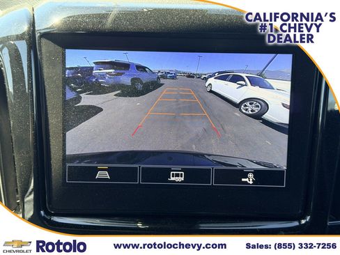 Used 2023 Chevrolet Traverse LT AWD/4WD image 21