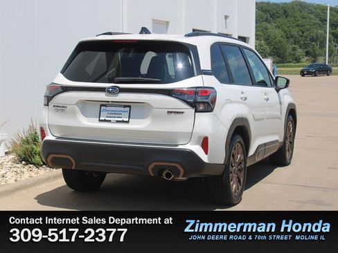 Used 2025 Subaru Forester Sport w/ Popular Package #1 AWD/4WD image 2