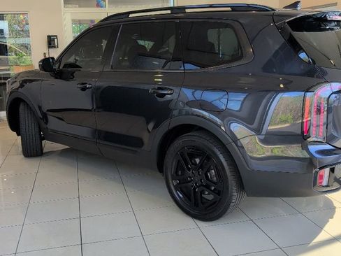 Used 2025 Kia Telluride SX Prestige X-Line AWD/4WD image 3