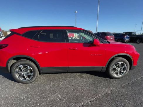 Certified 2023 Chevrolet Blazer LT w/ Convenience Package image 2
