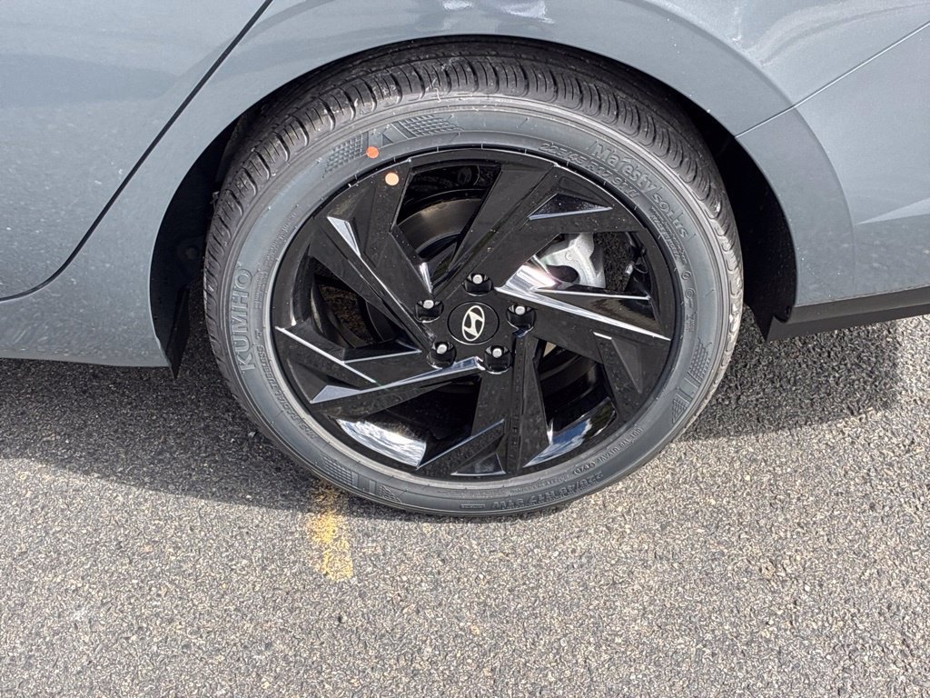 New 2026 Hyundai Elantra SEL Sport FWD image 46