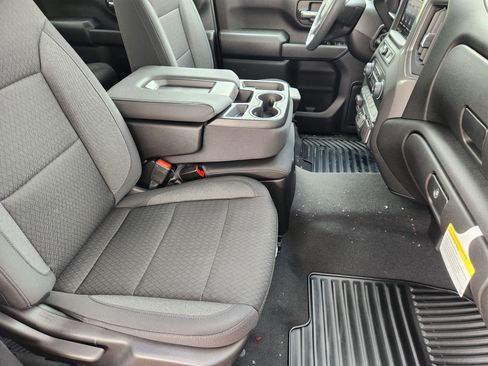 New 2026 Chevrolet Silverado 2500 Custom w/ Custom Value Package image 19