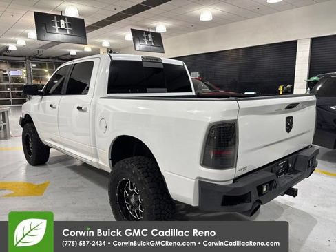 Used 2018 RAM 1500 Classic SLT AWD/4WD image 4
