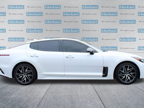 Used 2022 Kia Stinger GT-Line w/ Sun & Sound Package AWD/4WD image 4