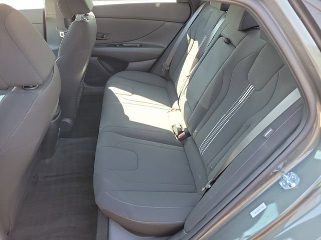 New 2026 Hyundai Elantra SEL Sport Premium FWD image 20