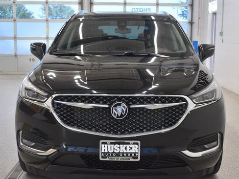 Used 2020 Buick Enclave Avenir w/ Avenir Technology Package AWD/4WD image 3