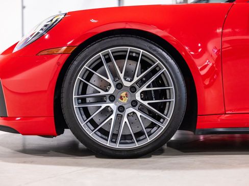 Used 2024 Porsche 911 Cabriolet AWD/4WD image 21