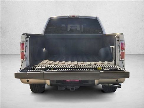 Used 2014 Ford F150 King Ranch w/ King Ranch Luxury Package image 6