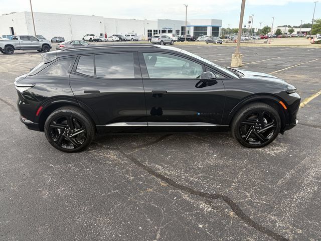 Used 2026 Chevrolet Equinox EV RS w/ Convenience Package II AWD/4WD image 7