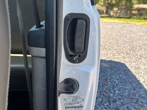 Used 2008 Ford F250 2WD SuperCab Super Duty image 11