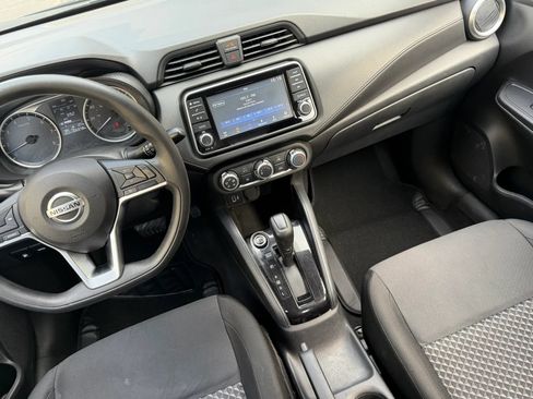 Used 2021 Nissan Versa S FWD image 16
