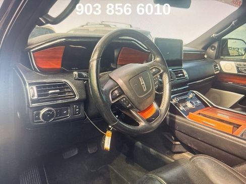 Used 2019 Lincoln Navigator L Reserve image 15