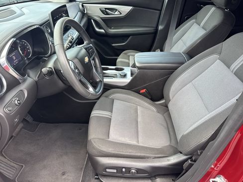 Used 2024 Chevrolet Blazer LT w/ Convenience Package FWD image 9
