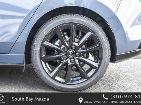 New 2026 MAZDA MAZDA3 Hatchback w/Premium Plus Pkg image 10