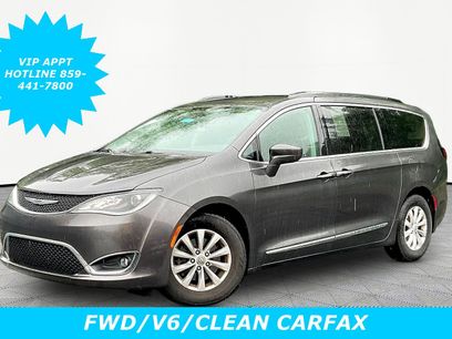 Used 2017 Chrysler Pacifica Touring-L
