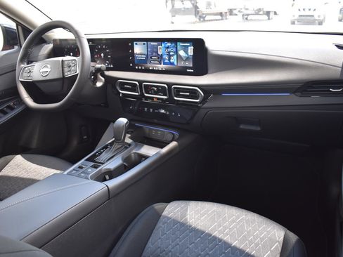 Used 2026 Nissan Sentra SV w/ SV Convenience Package FWD image 54