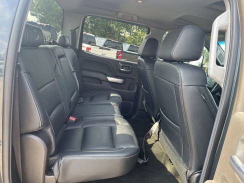 Used 2018 Chevrolet Silverado 2500 LT AWD/4WD image 29