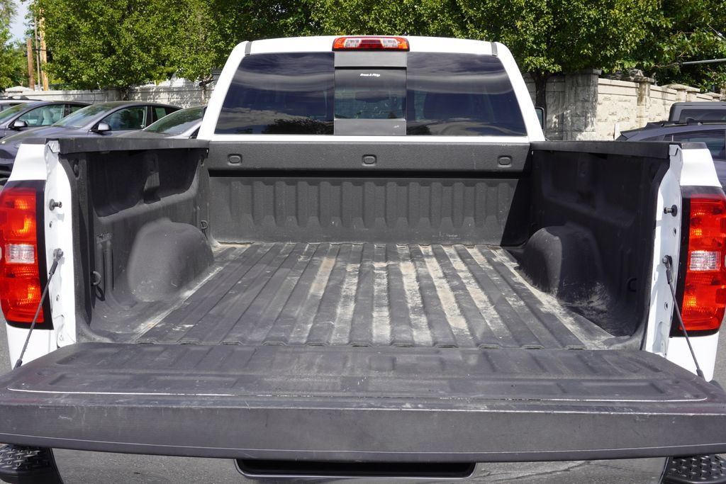 Used 2019 Chevrolet Silverado 2500 LTZ w/ Duramax Plus Package AWD/4WD image 18