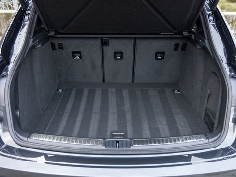 Certified 2025 Porsche Macan image 43