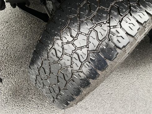 Used 2025 GMC Sierra 2500 Denali Ultimate w/ Snow Plow Prep/Camper Package image 13