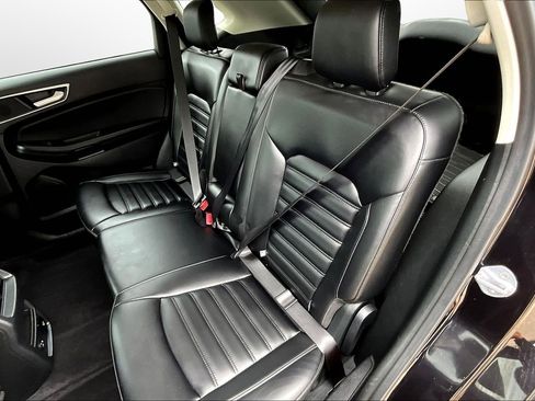 Used 2022 Ford Edge SEL w/ Convenience Package image 18