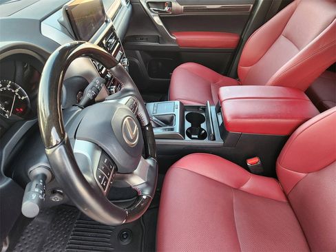 Used 2023 Lexus GX 460 Premium image 12