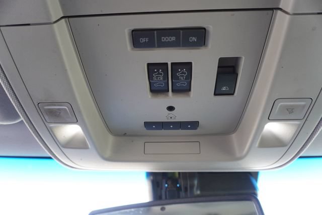 Used 2018 GMC Sierra 3500 Denali AWD/4WD image 37