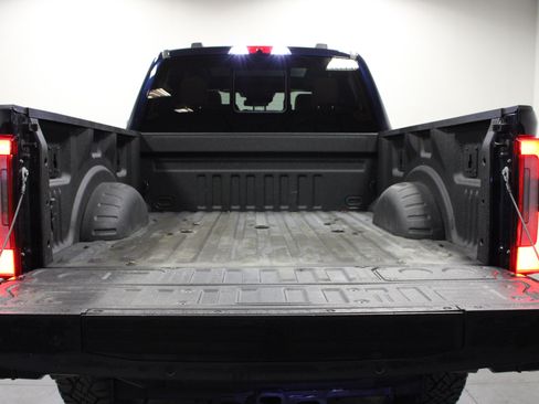 Used 2023 Ford F250 Platinum w/ Tremor Off-Road Package AWD/4WD image 14