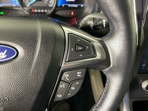 Used 2022 Ford Edge Titanium image 24