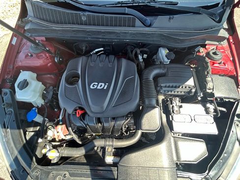 Used 2012 Kia Optima LX w/ Convenience Pkg FWD image 10