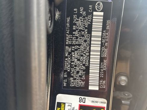 Used 2022 Lexus ES 350 w/ Premium Package image 9