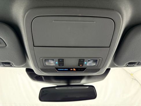 Used 2023 Ford Explorer Limited image 41