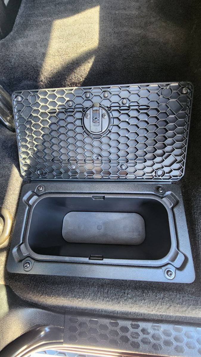 Used 2017 RAM 1500 Classic SLT AWD/4WD image 19