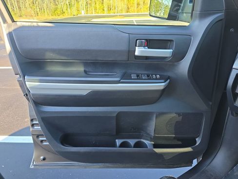 Used 2019 Toyota Tundra SR5 image 31
